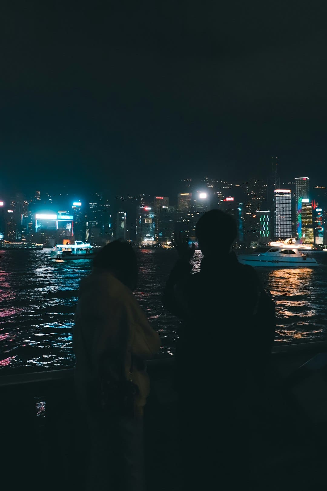 近期中缅泰成功遣送缅甸妙瓦底区域中国籍涉诈犯罪嫌疑人620余名
